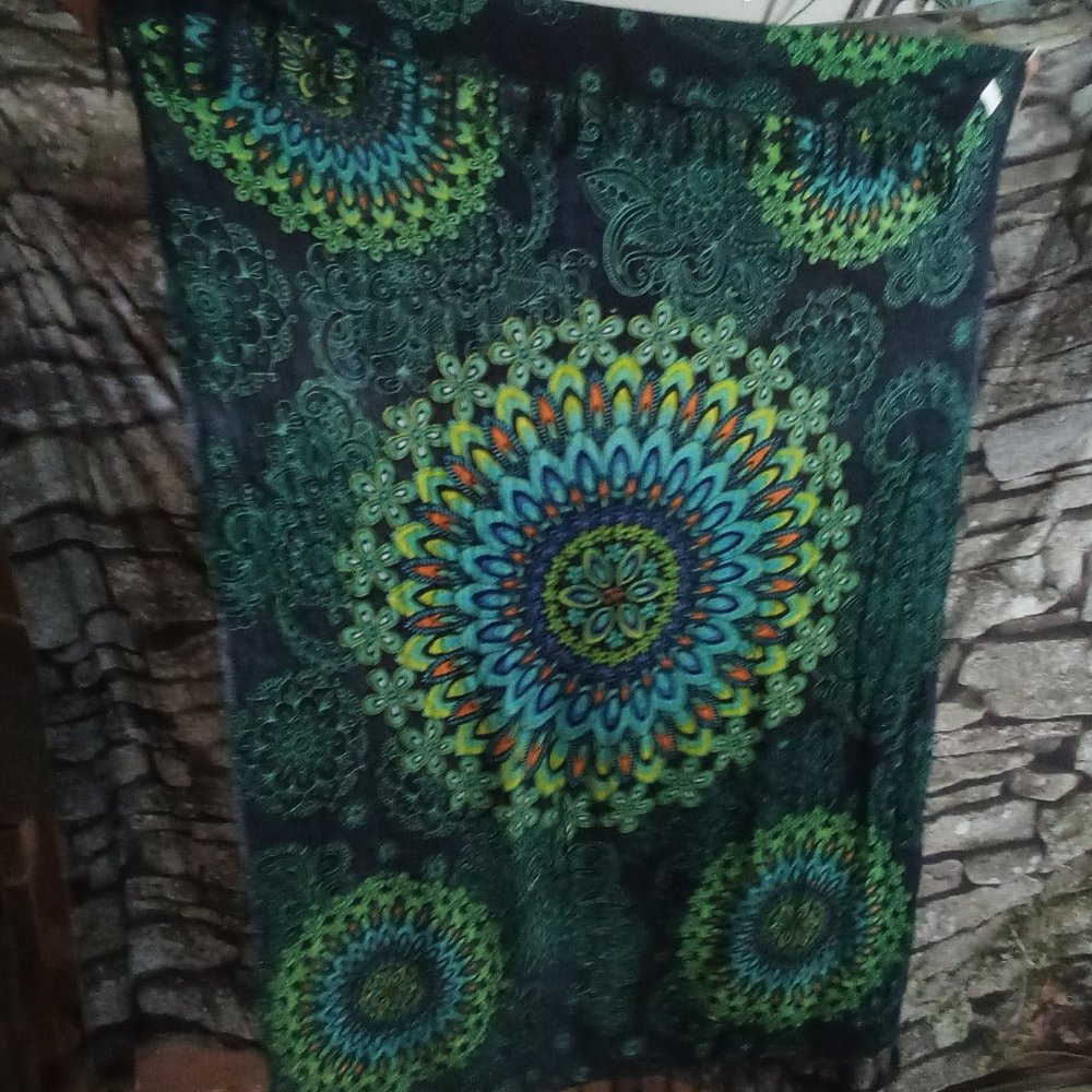 Peacock design Tapestry, tye dye swirl, wall hanging, handmade 3ft x 5ft